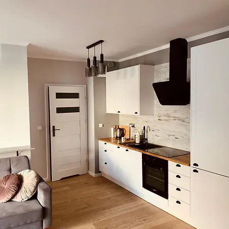 Center - Dwie Sypialnie I Parking Apartman *