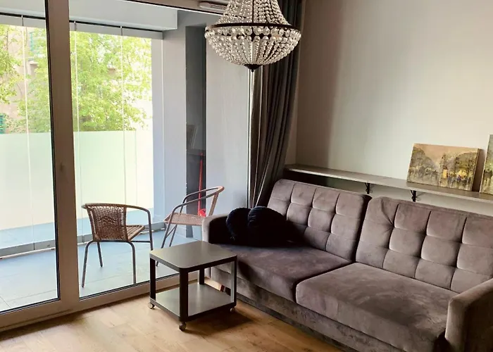 Center - Dwie Sypialnie I Parking アパート *